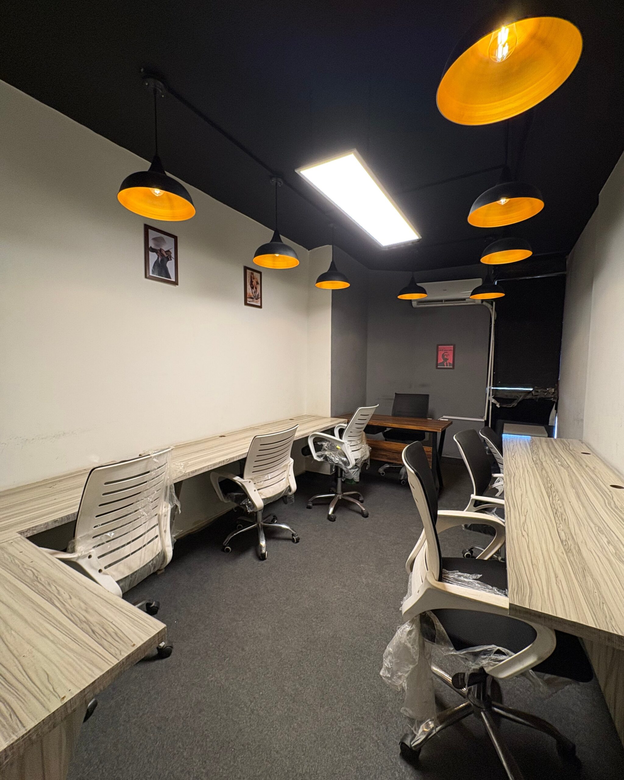 Suite 104 seating area
